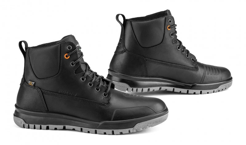 Falco 874 Patrol Black Boots – Regina Specialties - Main Image