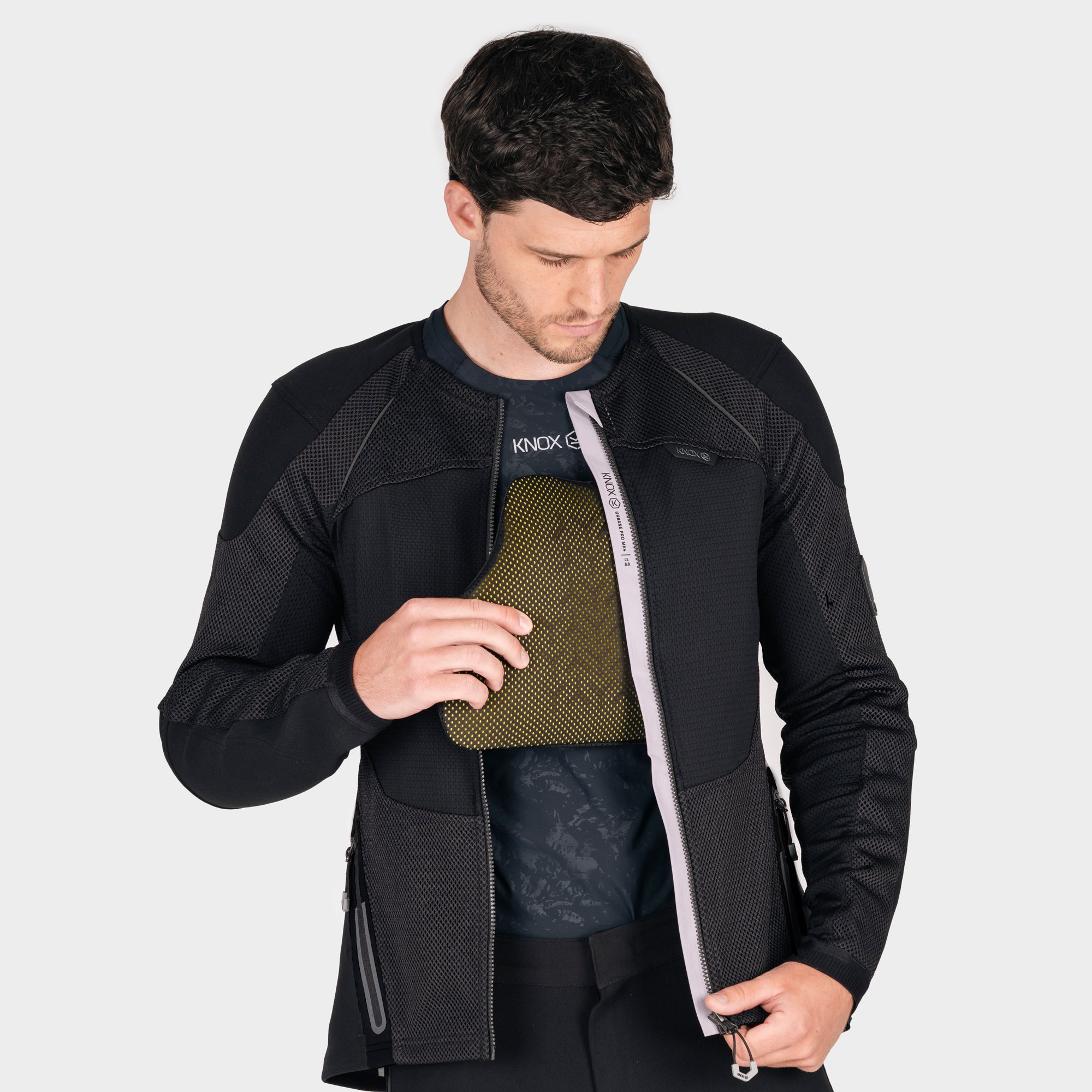 Knox Men's Urbane Pro Move Armored Shirt - Black