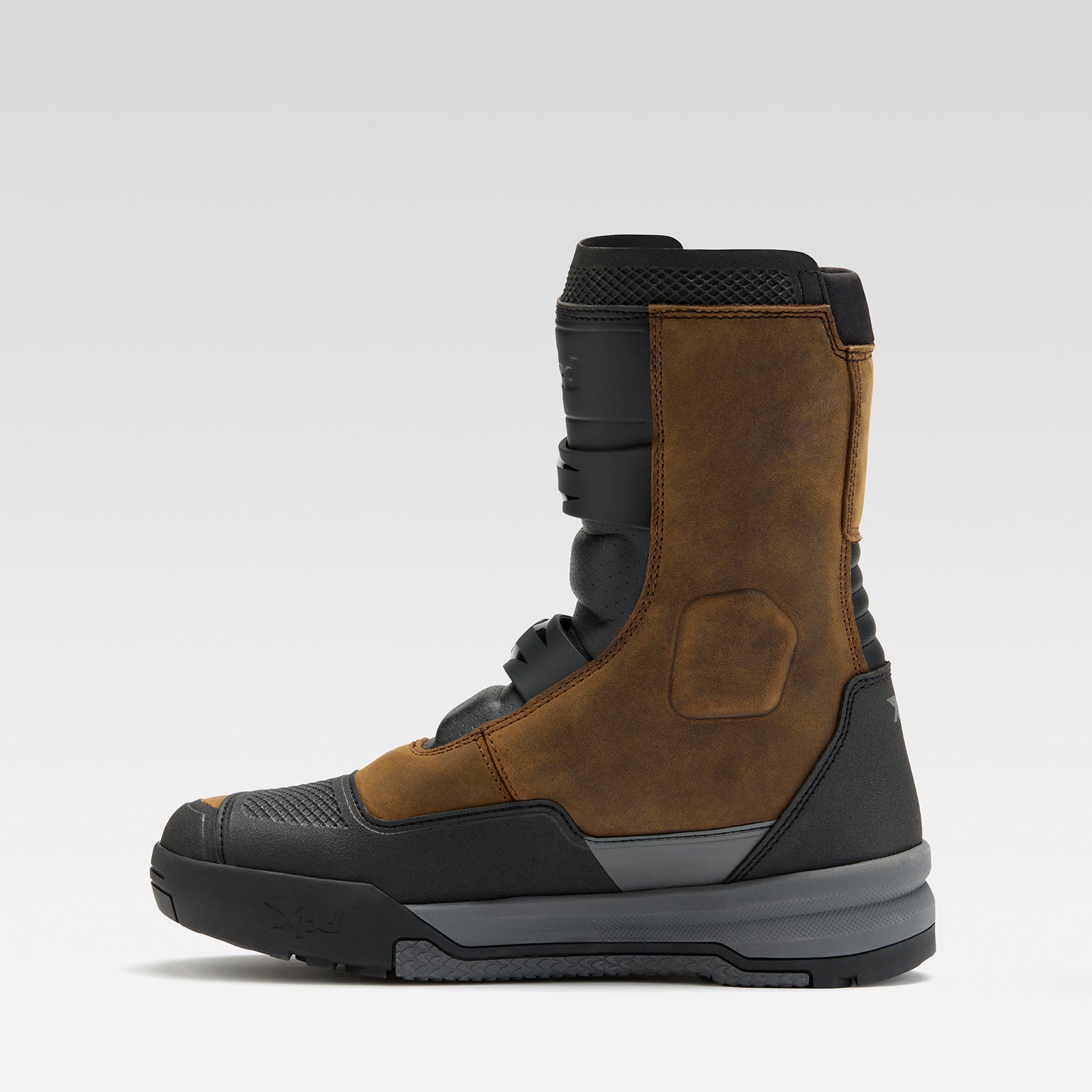 Xpd X-Adventure Mid H2Out Brown Boot (44)