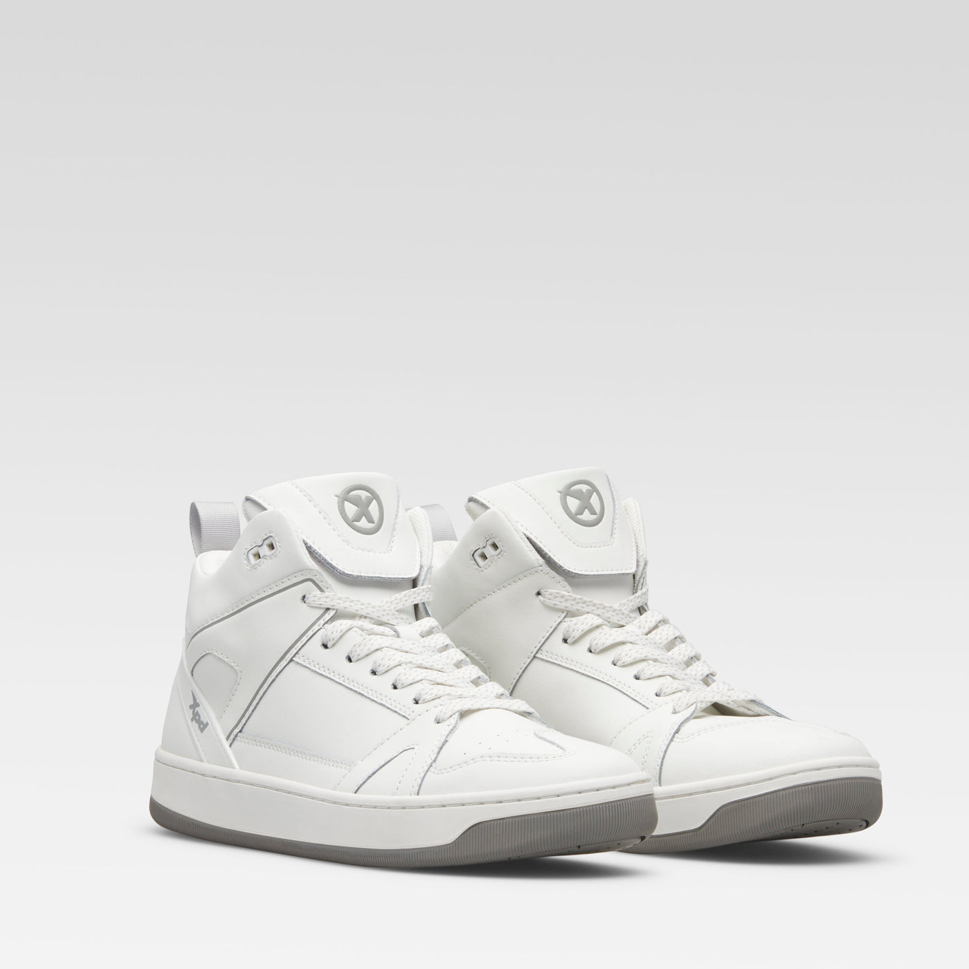 Xpd Moto 1 Leather Sneaker White (001)