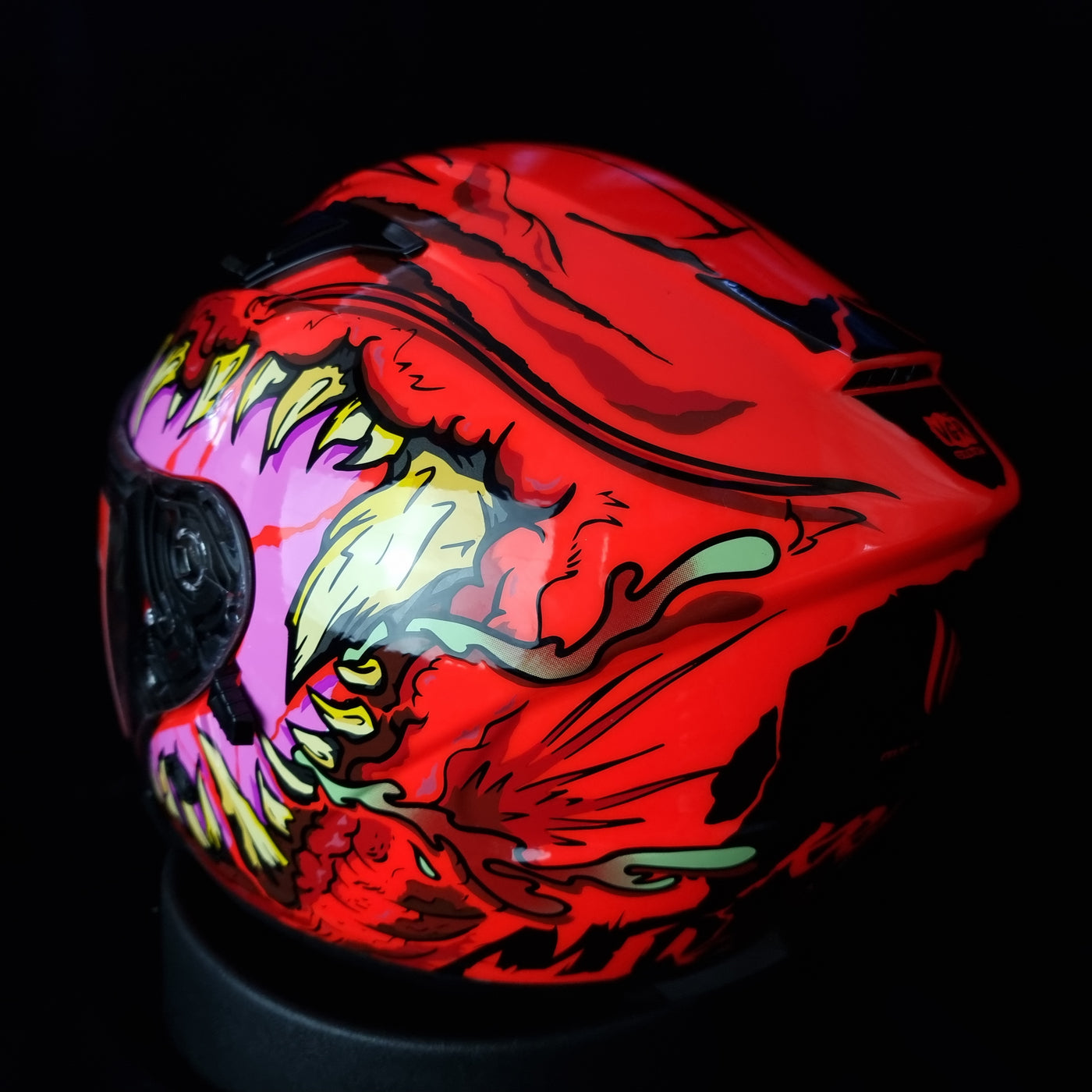 [Limited Edition] MT Helmets Avenue SV Kraken A5 Gloss Red Helmet