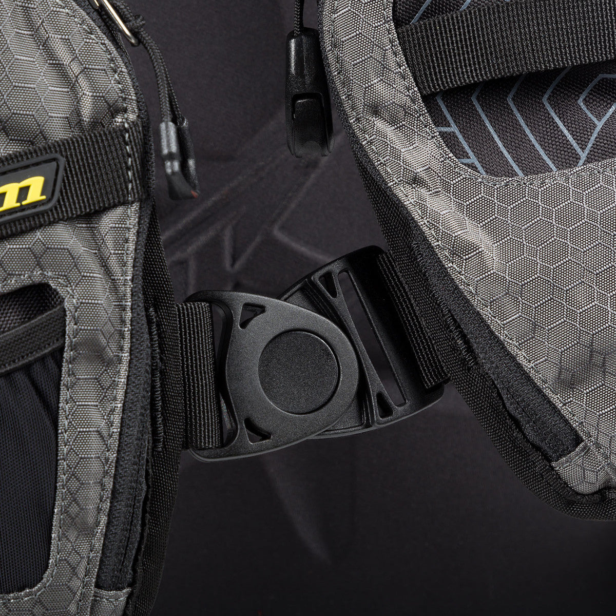 Klim Nac Pak with Shape Shift 3L Gray Hydrapak