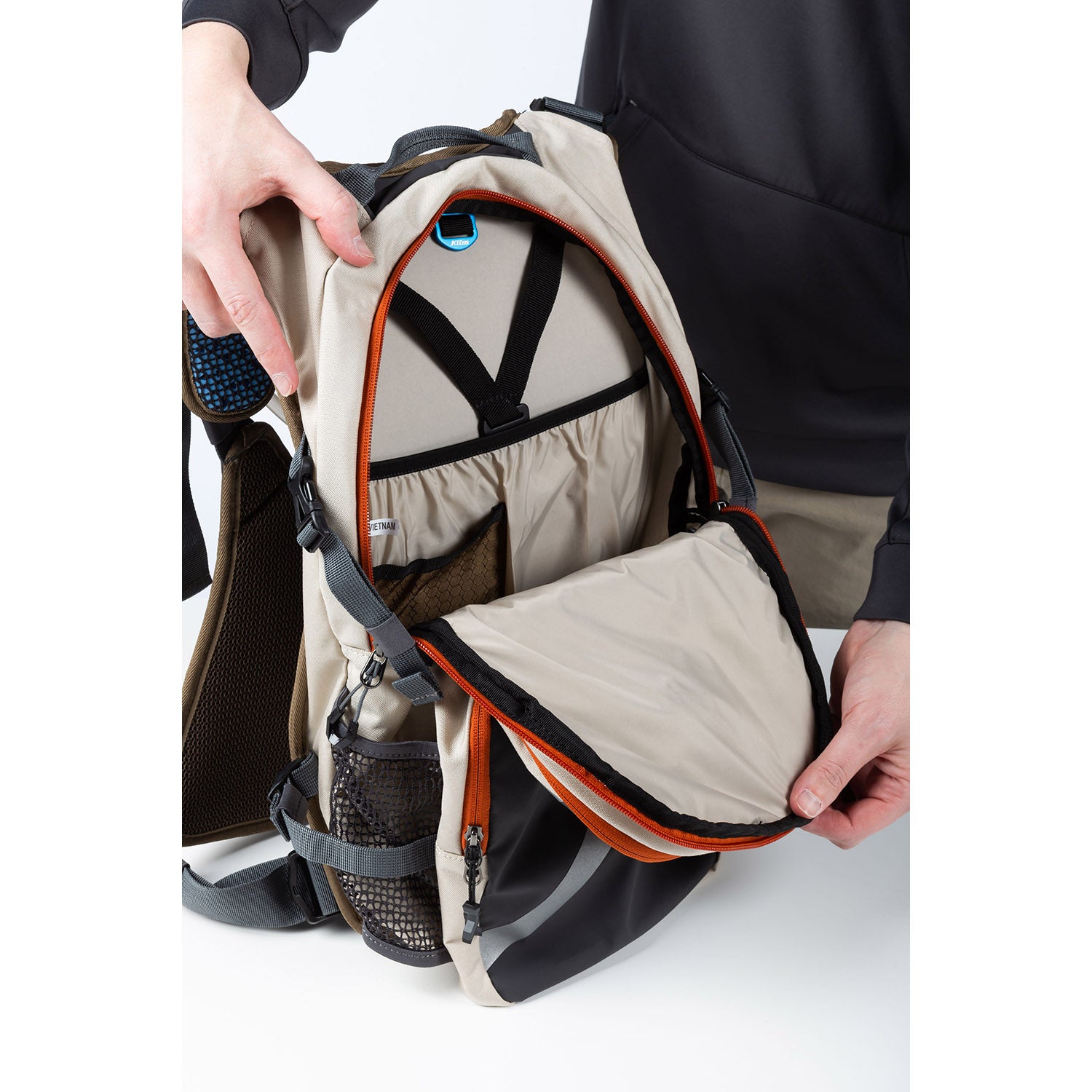 Klim Arsenal 15 Backpack Peyote - Potter's Clay