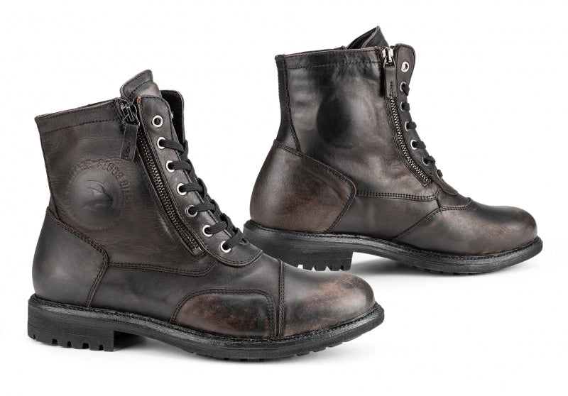 Falco 747 Aviator Black Boots