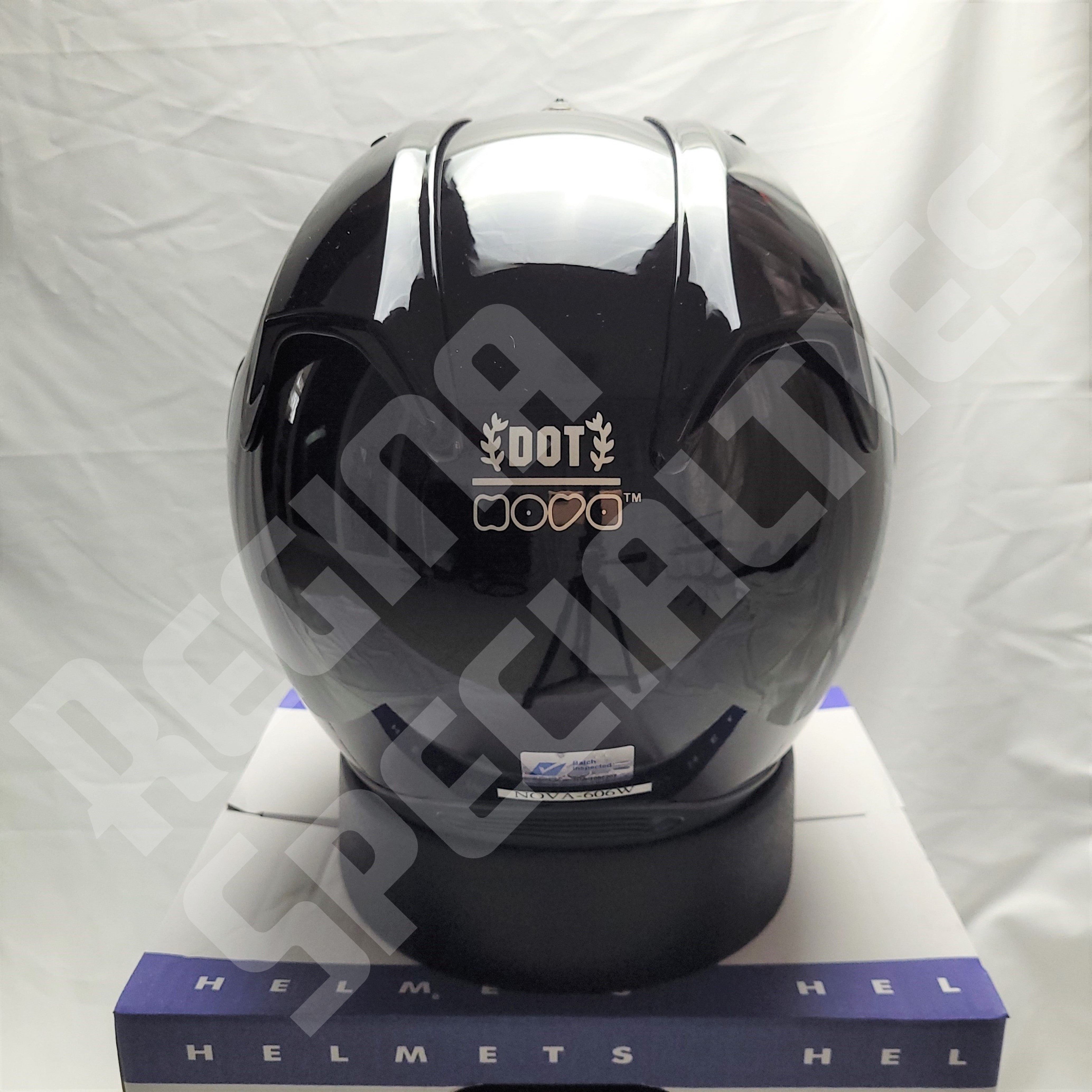 NOVA 606W Gloss Black Helmet