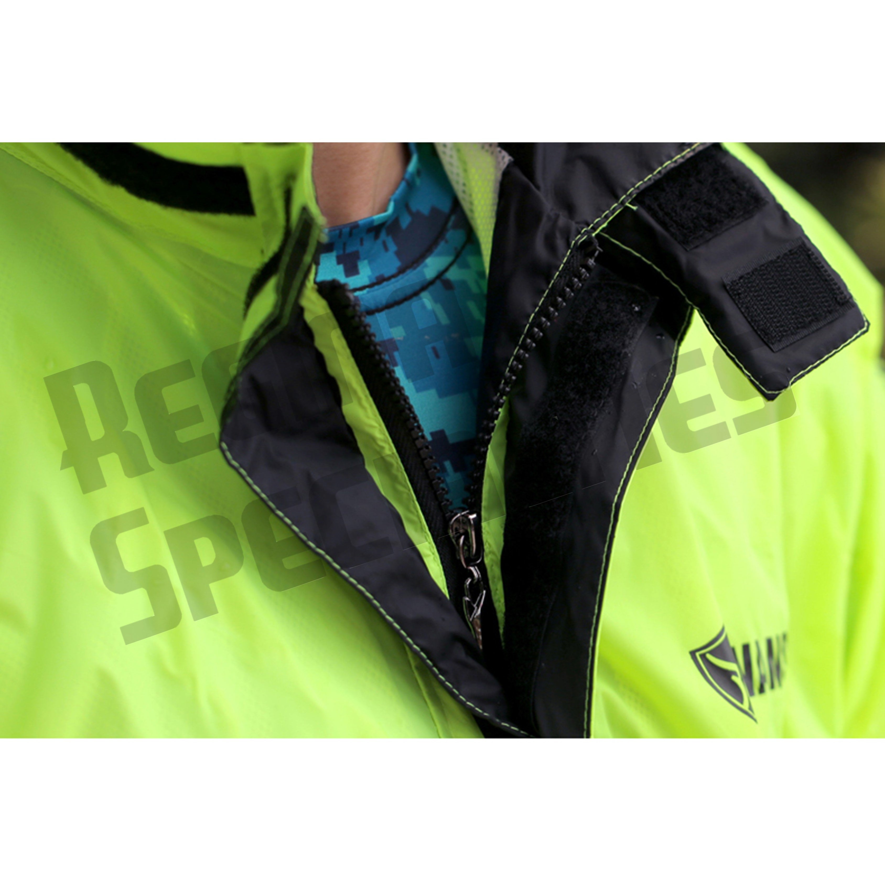 Nanshi Light Weight Raincoat (Classic)