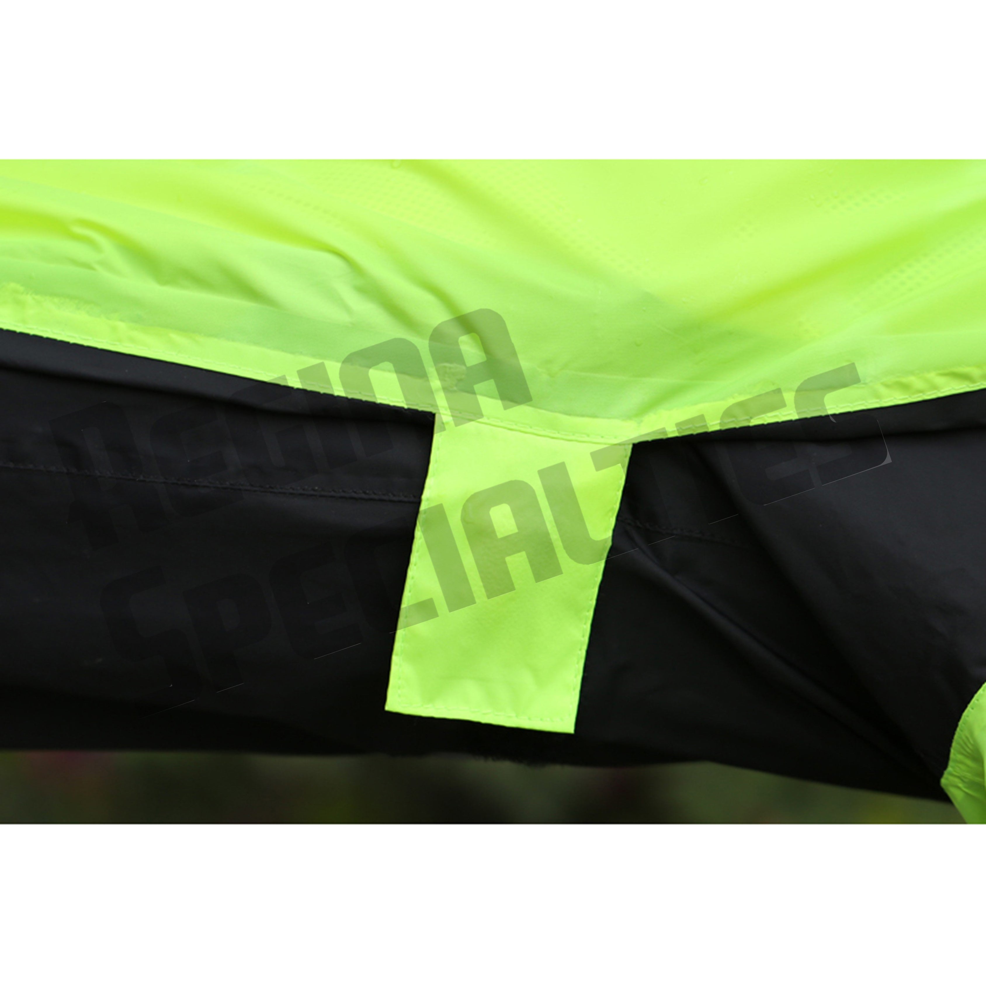 Nanshi Light Weight Raincoat (Classic)